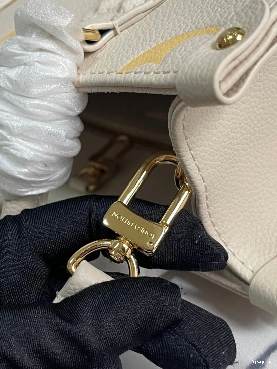 LOUIS VUITTON PM ONTHEGO 0823